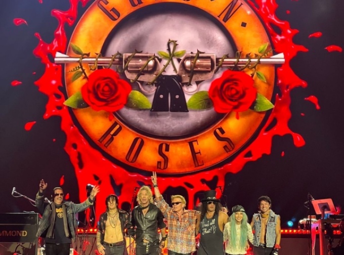 Guns N’ Roses já está em Salvador e se prepara para show histórico na Fonte Nova