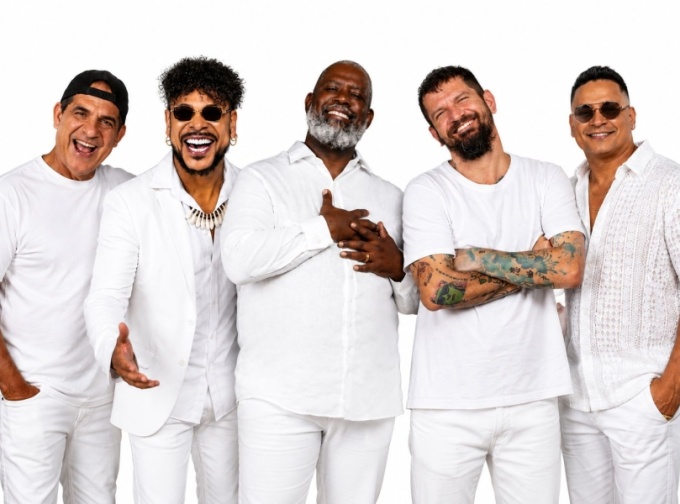 Saulo, Durval, Jau, Xanddy Harmonia e Péricles comandam a virada no Réveillon Guarajuba