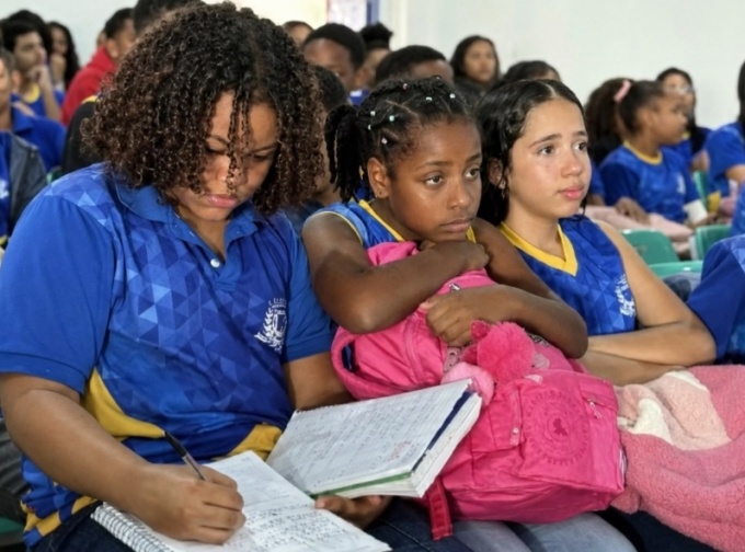 Feira de Santana alcança maior Ideb de sua história e supera meta estabelecida pelo MEC