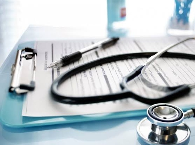 Médica é demitida após pedir a colegas para não dar alta a petistas