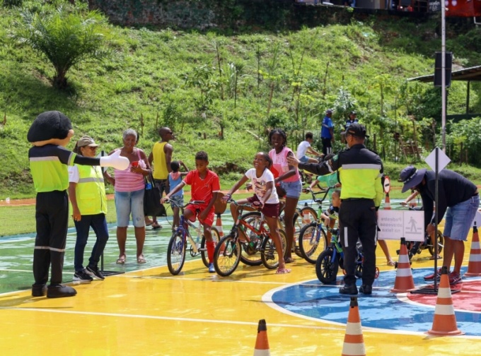 Evento gratuito celebra o Dia das Crianças com passeio de bike e atividades em Massaranduba