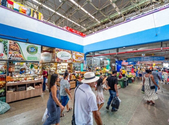 Centro Comercial de Camaçari tem horário alterado no Dia de Finados