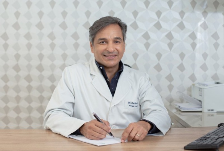  Dr. Carlisson Oliveira