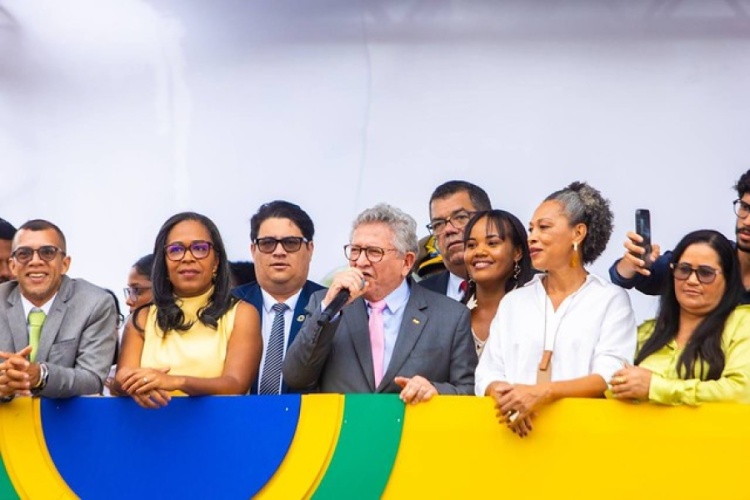 Foto: Juliano Sarraf, Patrick Abreu, Erickson Araújo, William Rocha e Ygor Caetano